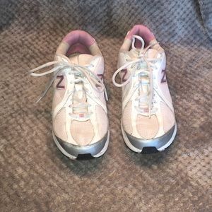 New Balance 490 Light Running Shoes In Pink Sz 8.5